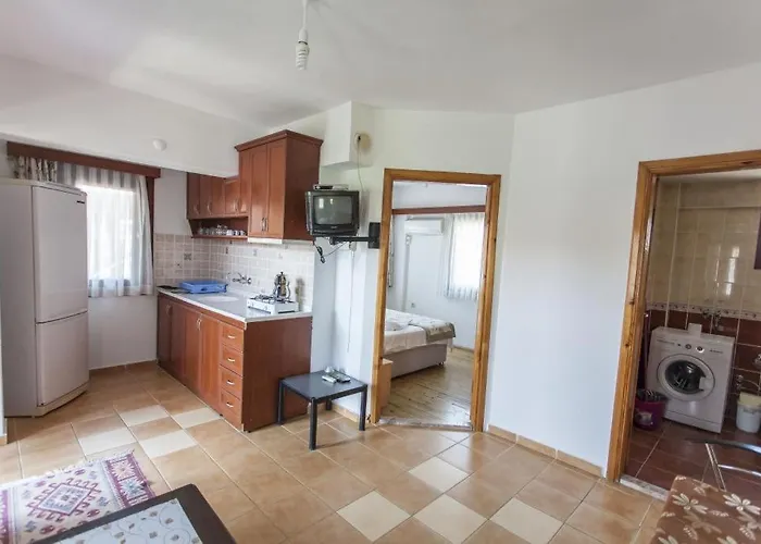 Otel Mevsim Akyaka (Mugla)